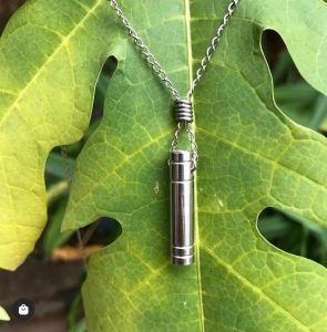 Colar Aromático da Caule: Inox, Pitanga, Cajú, Sol e Conchinha